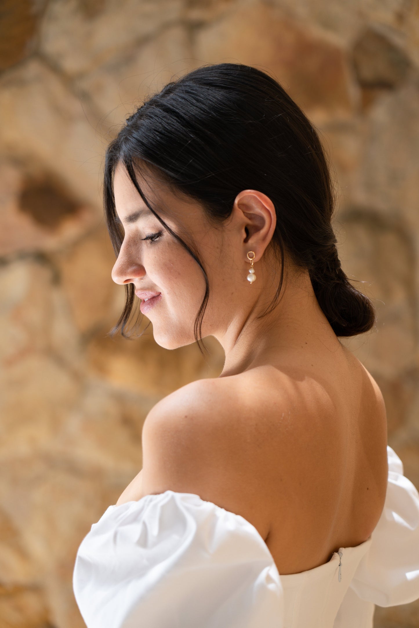 Minimalist Freshwater Pearl Earrings