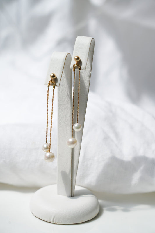 Exquisite - Natural Pearl Earrings
