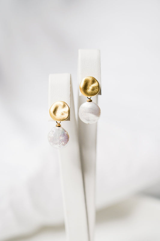 Short Baroque Pearl Earrings