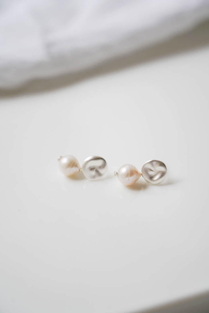 Short Baroque Pearl Earrings