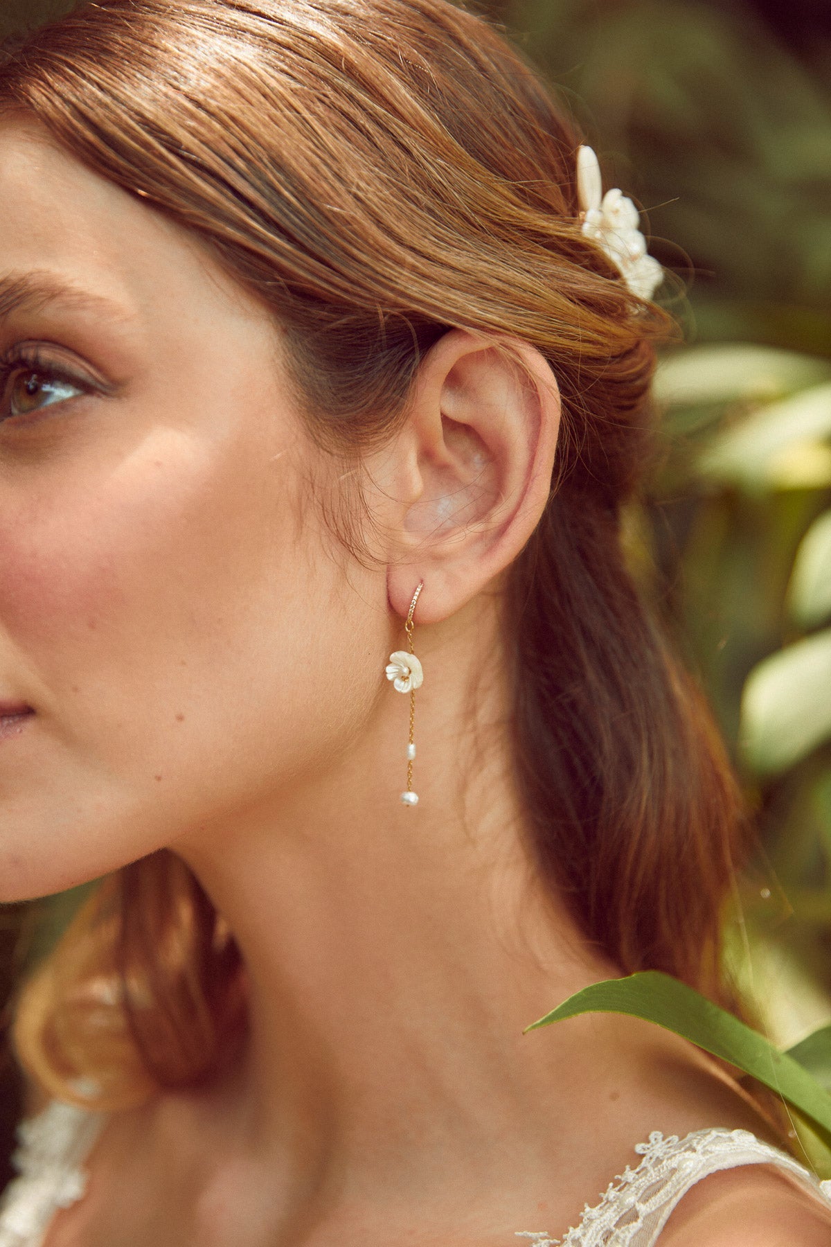 floral earrings