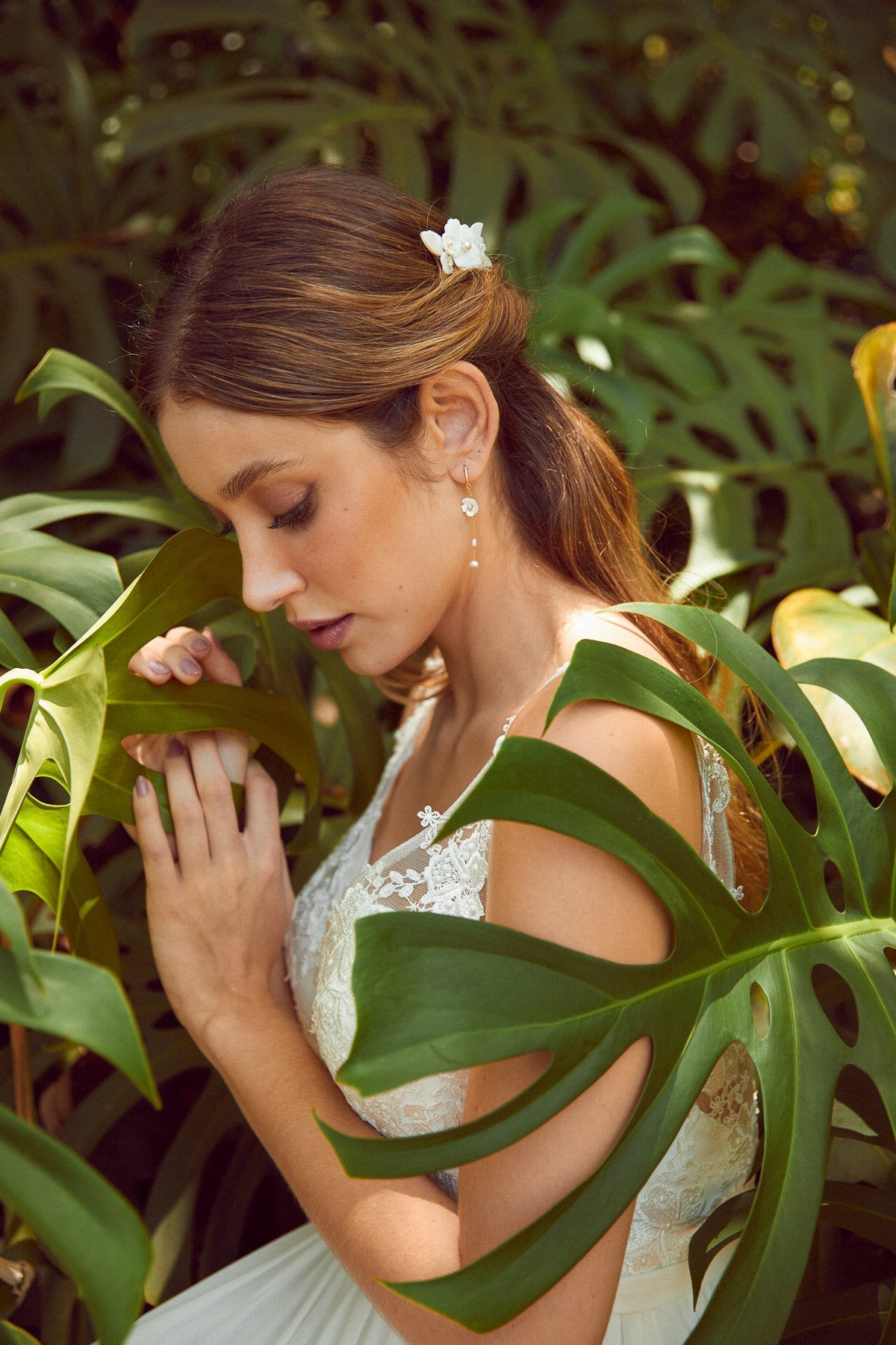 floral earrings