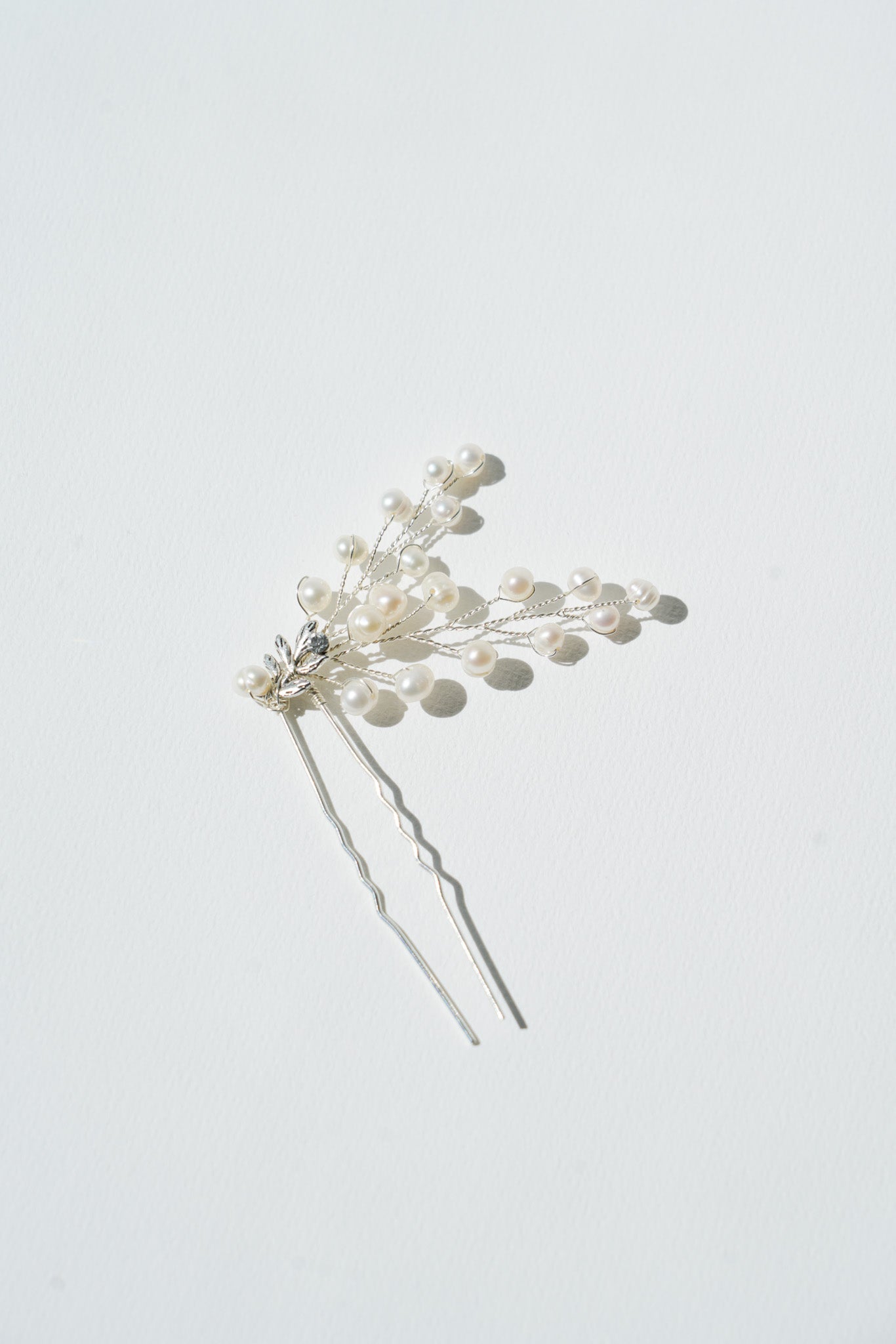 Real pearl hairpin