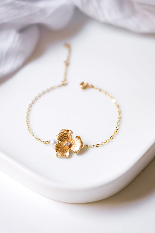 Bracelet fleur dorée