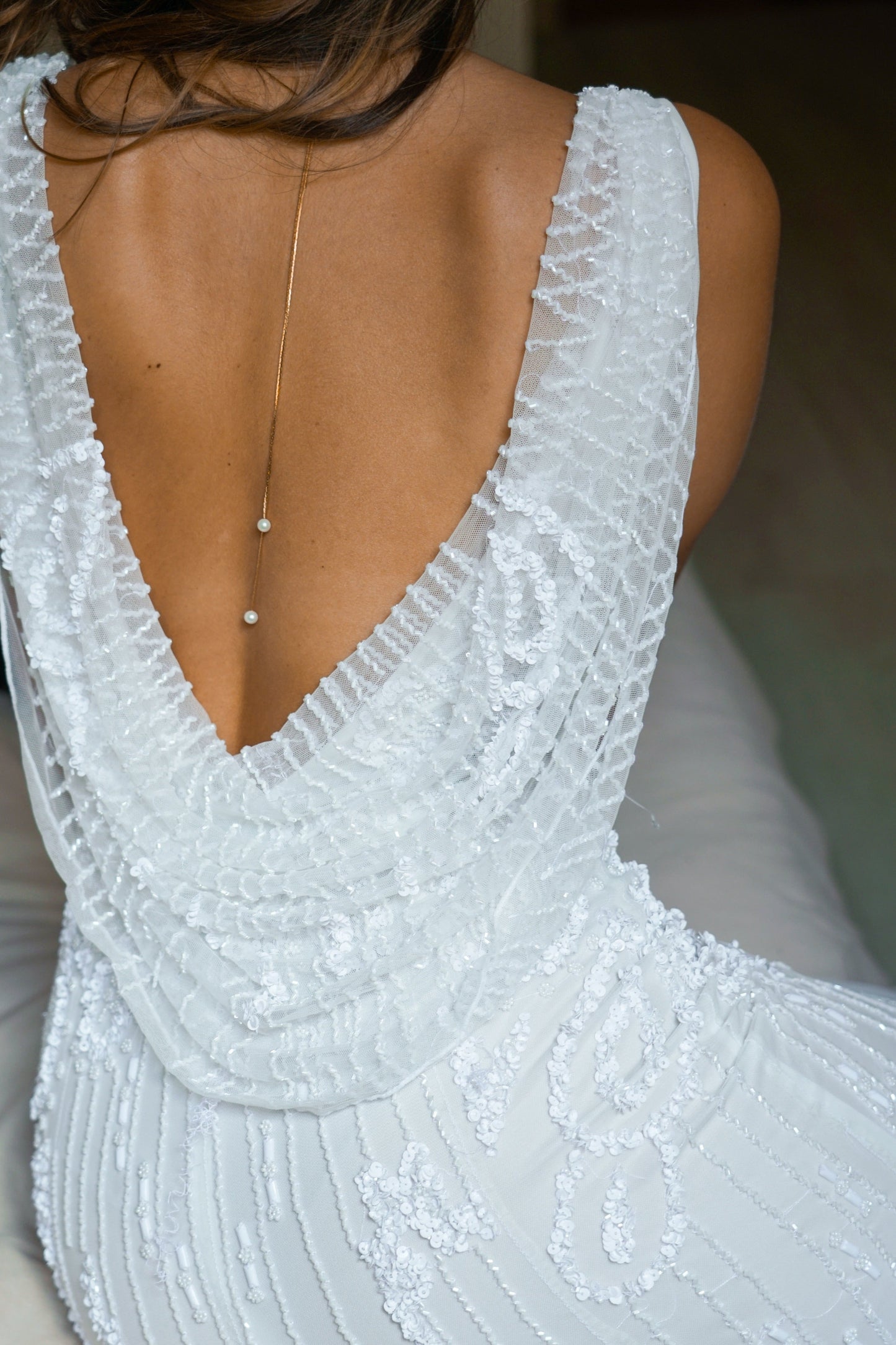 Exquisite - Natural Pearl Back Necklace