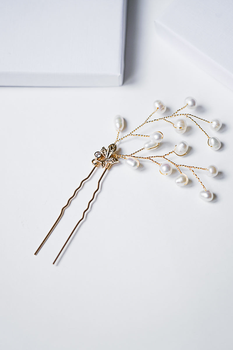 Real pearl hairpin
