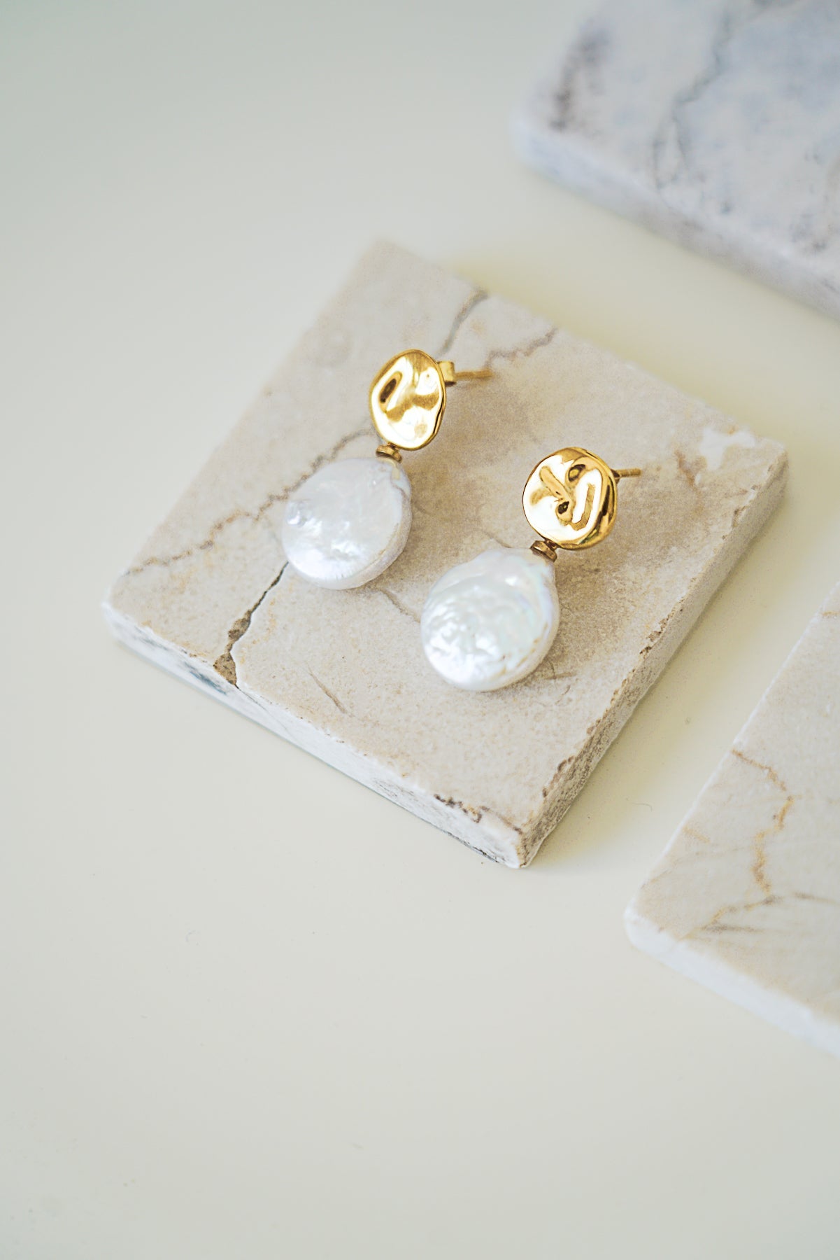 Short Baroque Pearl Earrings