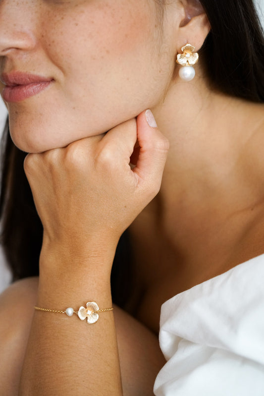 Bracelet fleur dorée