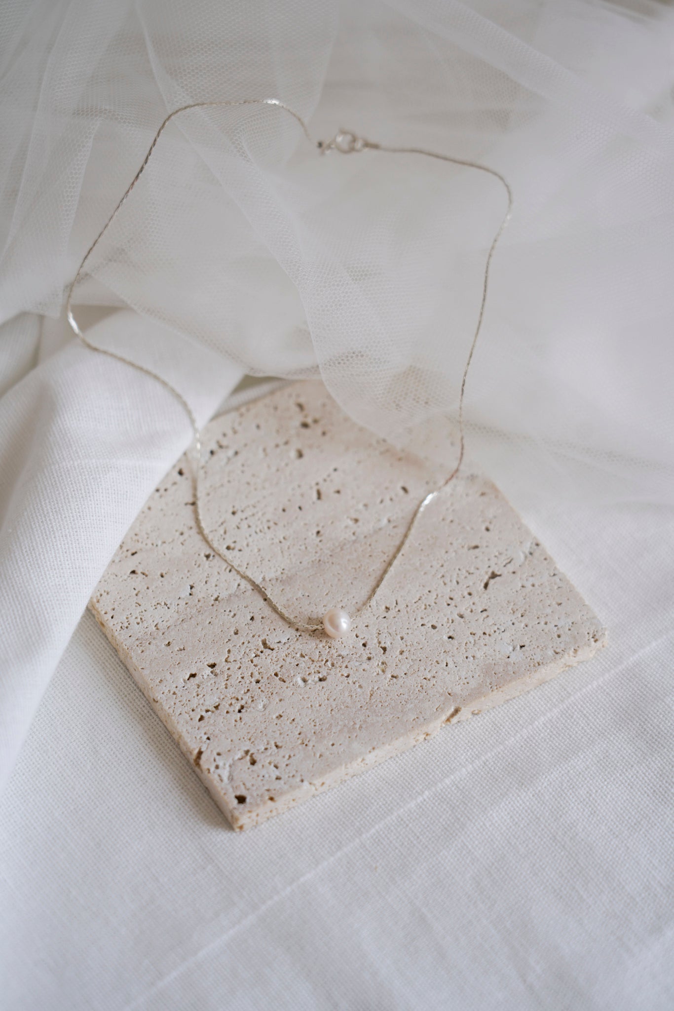 Charming - Natural Pearl Necklace